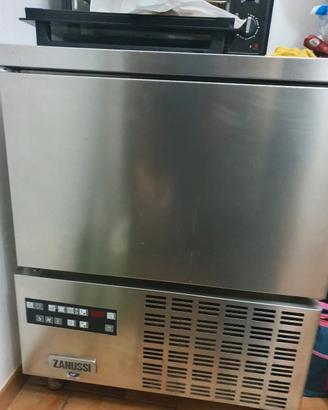 abbattitore Zanussi 