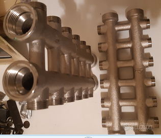 COLLETTORI E DETENTORI PER TERMOSIFONI