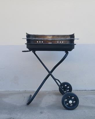 Barbecue da giardino con ruote