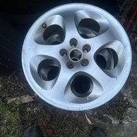 3 cerchi Alfa Romeo R16