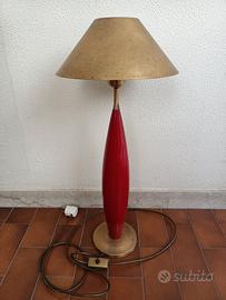 Splendida lampada di design anni '60 vintage
