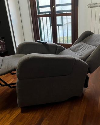Poltrona elettrica per anziani con batteria