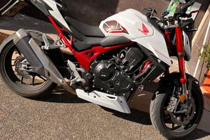 Honda hornet 750 2023