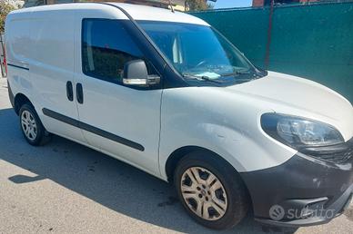fiat doblo 3 posti furgone 