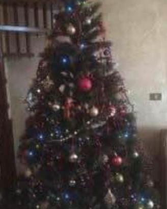 ALBERO DI NATALE REALISTICO 210 CM.  CON  ADDOBBI