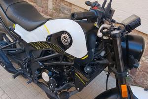 Benelli leoncino 125