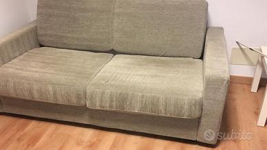 Divano letto in tessuto colore grigio chiaro
