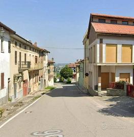 Immobile in asta di 467 m² con più di 5 locali e b