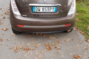 Lancia y anno 2008 km 100.000