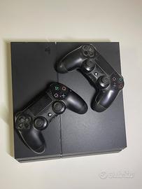 PlayStation 4 PS4 + 2 Controller - Come nuova!