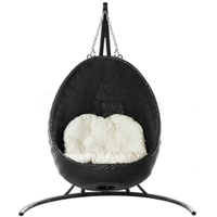 Poltrona sospesa in rattan sintetico FIDGI nera