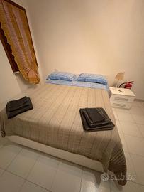 Letto matrimoniale contenitore con materasso memor