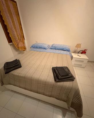 Letto matrimoniale contenitore con materasso memor