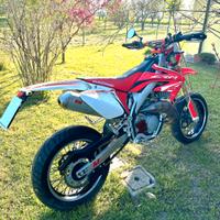 Hm crm 125 - 2013