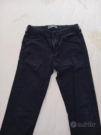 jeans neri elasticizzati
