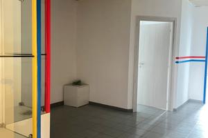 Locale commerciale in ( I Portici )