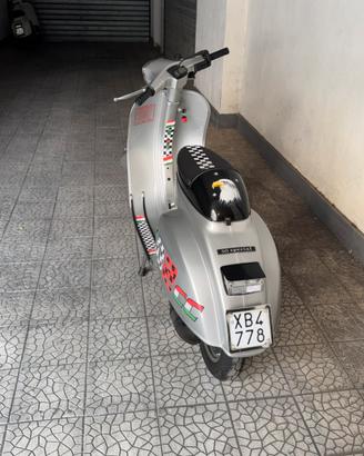 vespa 50 special