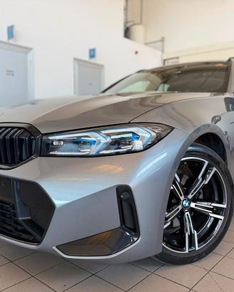 BMW 320 d 48V xDrive Touring Msport //HEAD UP/RA