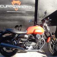Moto Guzzi V7 - 2021