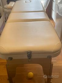 Lettino professionale+lampada con lente