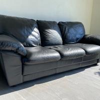 DIVANI IN PELLE 3+2 posti nero