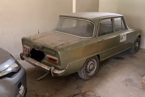 Giulia super biscione 1.6