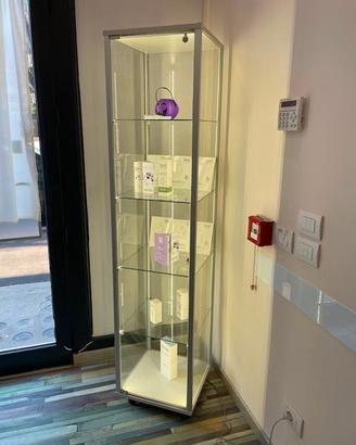 vetrinetta con illuminazione interna da esposizion