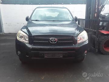 RICAMBI TOYOTA RAV 4 2.2 D 2008