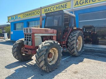International 1055 DT