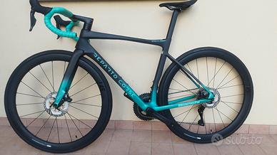 bici da strada bianchi specialissima 