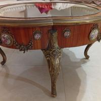 Tavolino da salotto antico