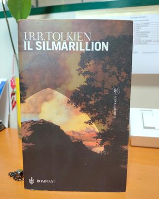 Il Silmarillion - J.R.R. Tolkien