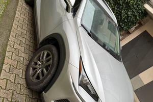 Lexus NX 300 H con 40.000 km praticamente nuova