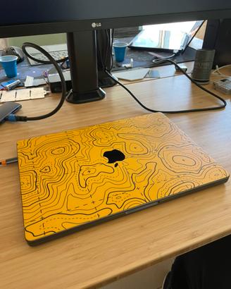 Apple macbook pro m3 pro 18gb ram 512gb Tastier DE