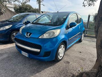 Peugeot 107 1.0 68 CV 3 porte Sweet Years