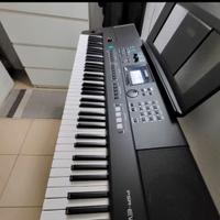 Pianola Yamaha psr ew 425 con custodia