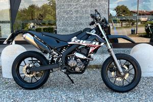 Rieju Marathon Motard 125 LC