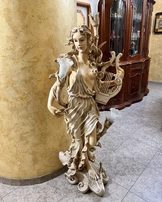 Statua lampada vintage