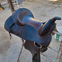 Sella americana misura 16.5