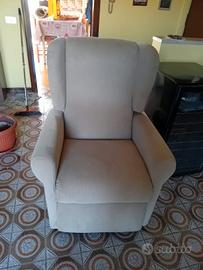 poltrona reclinabile elettrica 