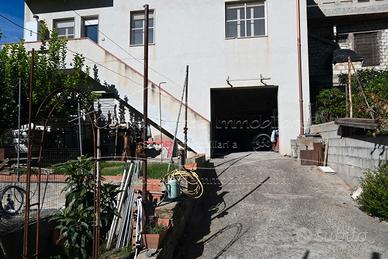 Arbus - Appartamento con giardino