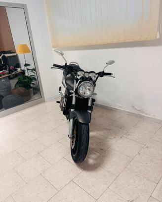 HONDA HORNET 900
