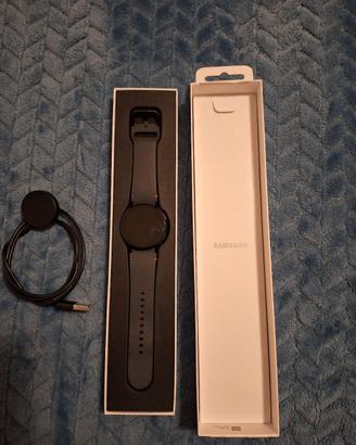 Samsung Galaxy Watch FE 