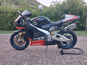aprilia rsv 1000 r 2002