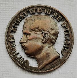 Moneta "10 centesimi" in rame traforata del 1911