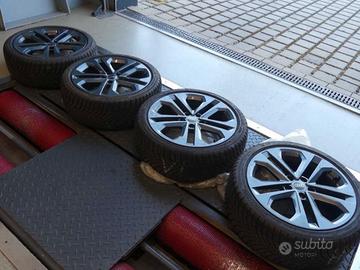 Ruote in lega 18 pollici originali Audi