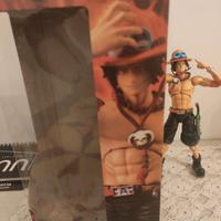 Action figure One piece Ace (anche scambi)