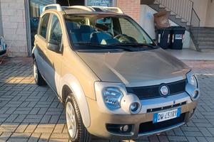 165898K PANDA CROSS 1.3 MJTD 4X4