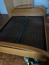 Struttura letto matrimoniale