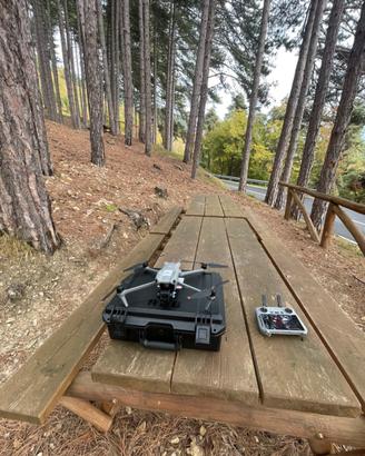 DJI Air 3 Fly More Combo (RC2) + Accessori